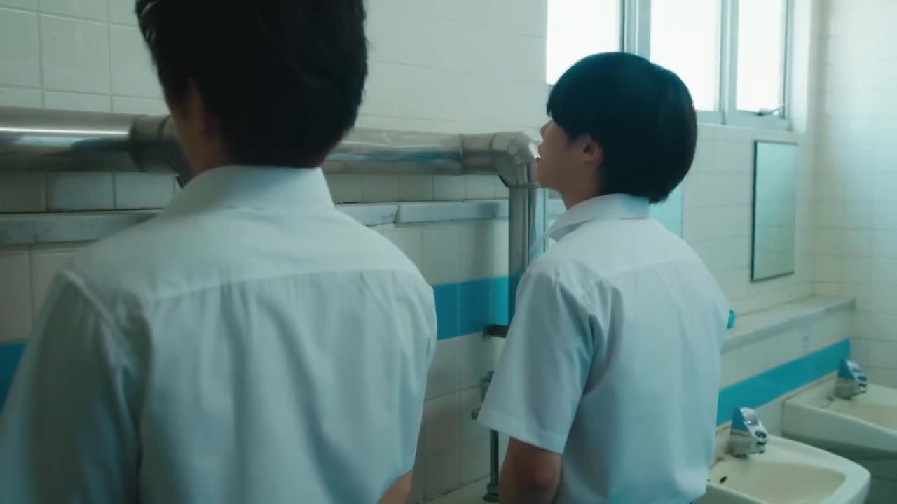 I Fell in Love With the Girl Who Gave Me the Eraser - кадр 2