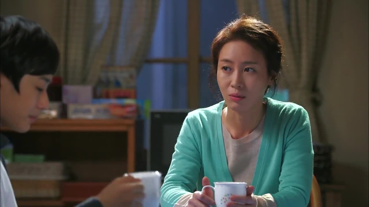 You're All Surrounded - кадр 3