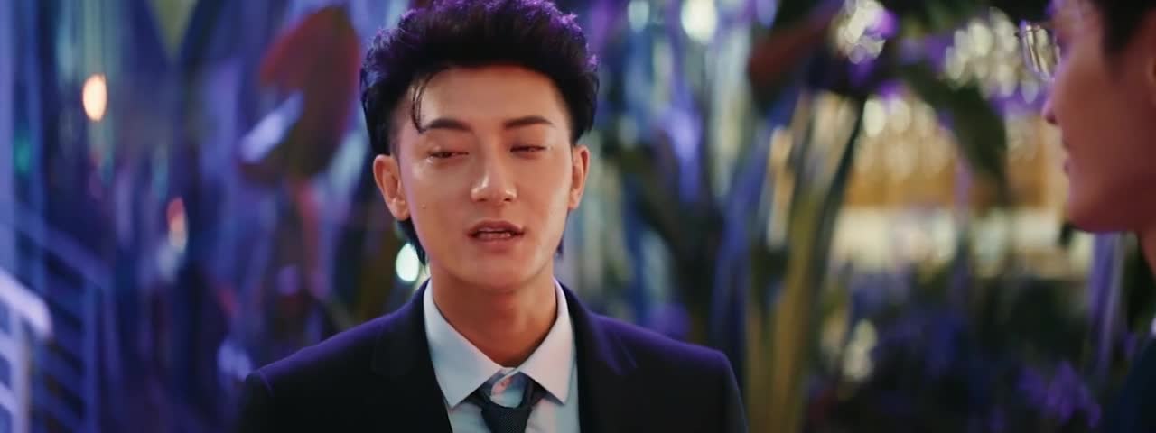 Don’t Fall In Love With The Boss - кадр 3