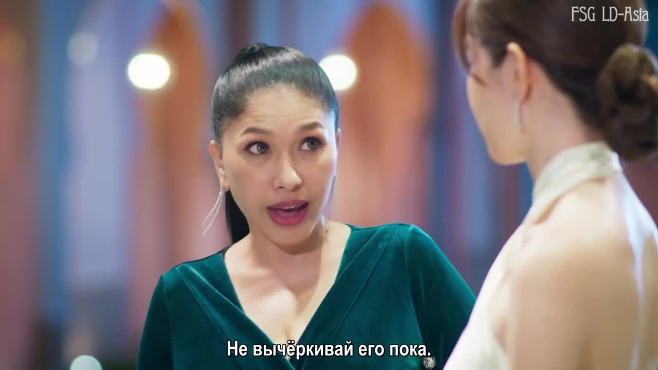 Крыша из листьев лотоса - кадр 4