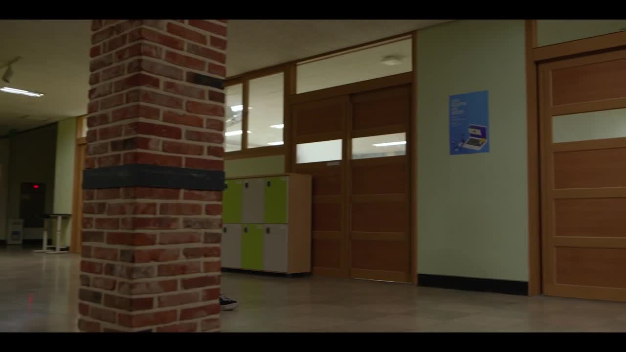 Cheongdam International High School - кадр 3