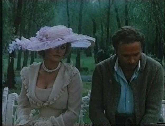 Красные колокола, фильм первый — Мексика в огне - кадр 5